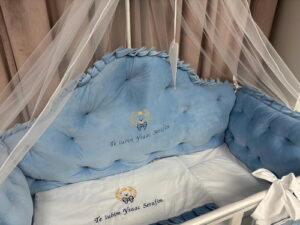 PEPPIbambini ROYAL Velvet Blue da letto per bambini 11 pezzi, 100% Cotone con Ricamo - immagine 2