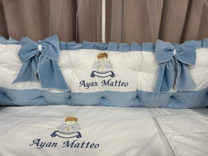 PEPPIbambini ROYAL White Blue Velvet Biancheria da letto per bambini 11 pezzi, 100% Cotone con Ricamo - immagine 4