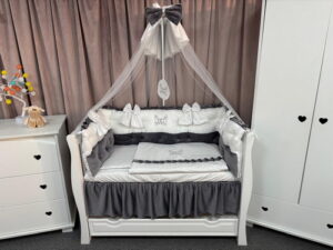 PEPPIbambini ROYAL White Grey Velvet Biancheria da letto per bambini 11 pezzi, 100% Cotone con Ricamo
