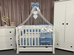 PEPPIbambini ROYAL White Blue Velvet Biancheria da letto per bambini 11 pezzi, 100% Cotone con Ricamo