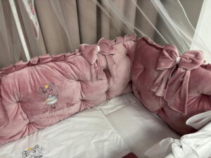 PEPPIbambini ROYAL Pink Velvet Biancheria da letto per bambini 11 pezzi, 100% Cotone con Ricamo - immagine 7