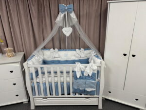 PEPPIbambini ROYAL White Blue Velvet Biancheria da letto per bambini 11 pezzi, 100% Cotone con Ricamo - immagine 3